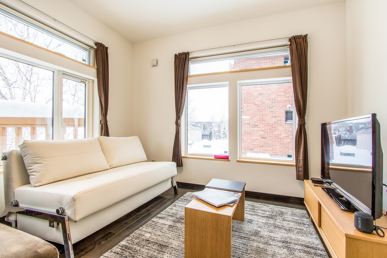 Lodge Mori Apartments Hirafu Bagian luar foto